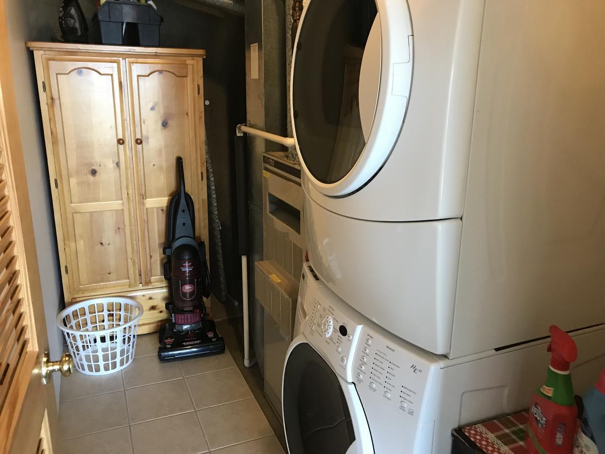 Acker Vacation Rentals Kelowna Eksteriør bilde
