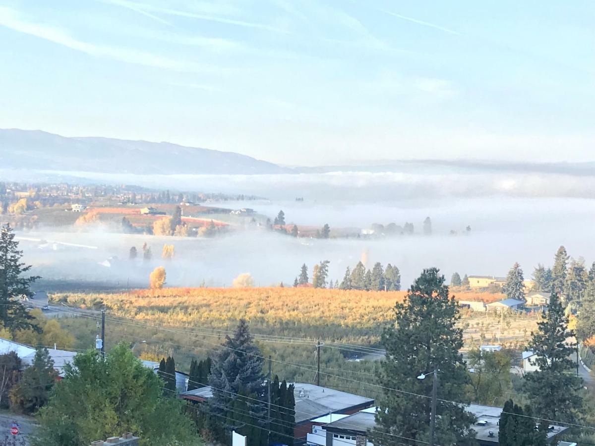 Acker Vacation Rentals Kelowna Eksteriør bilde